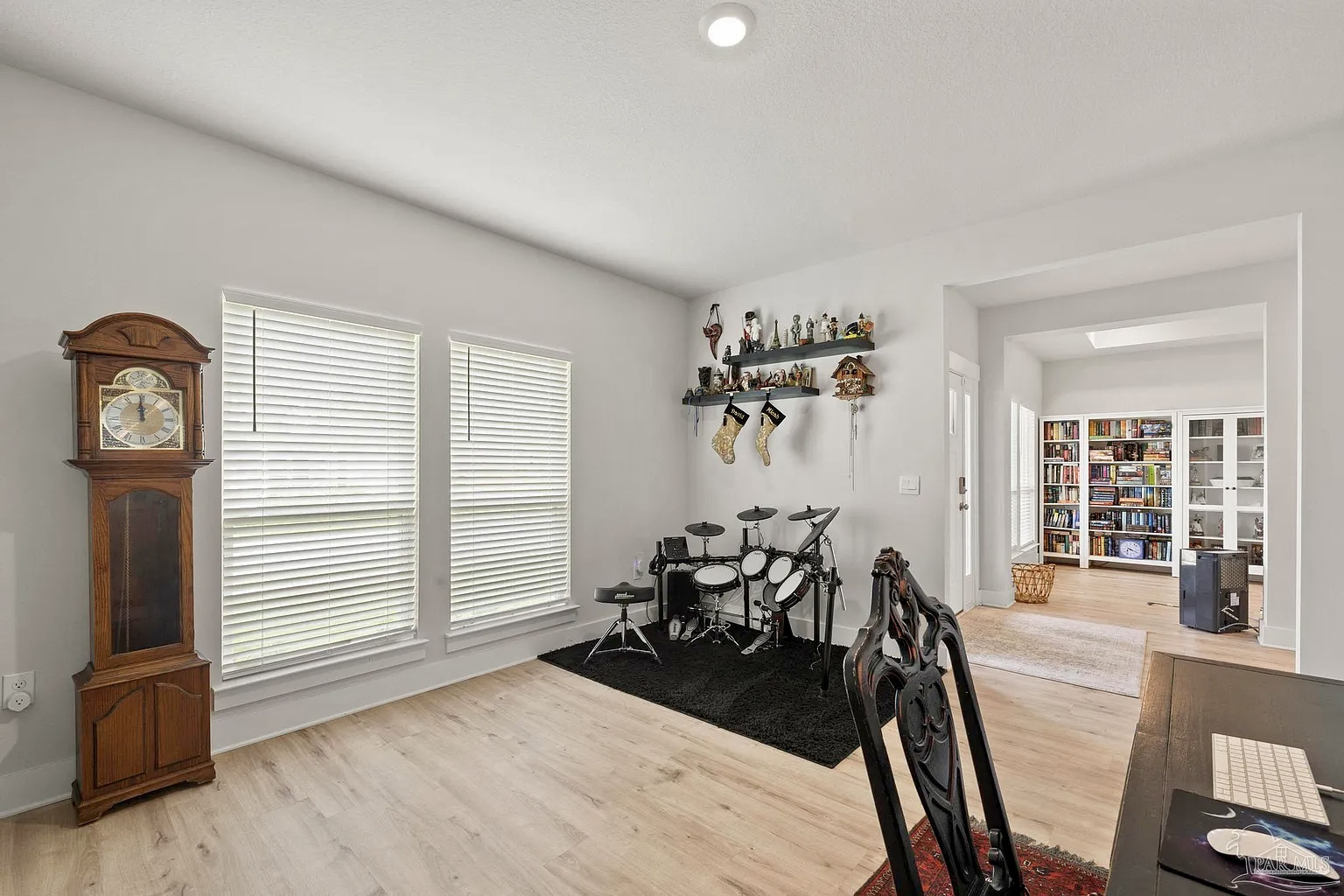 Property thumbnail image