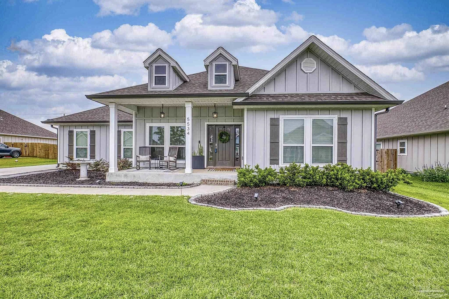 5534 Blake Lane