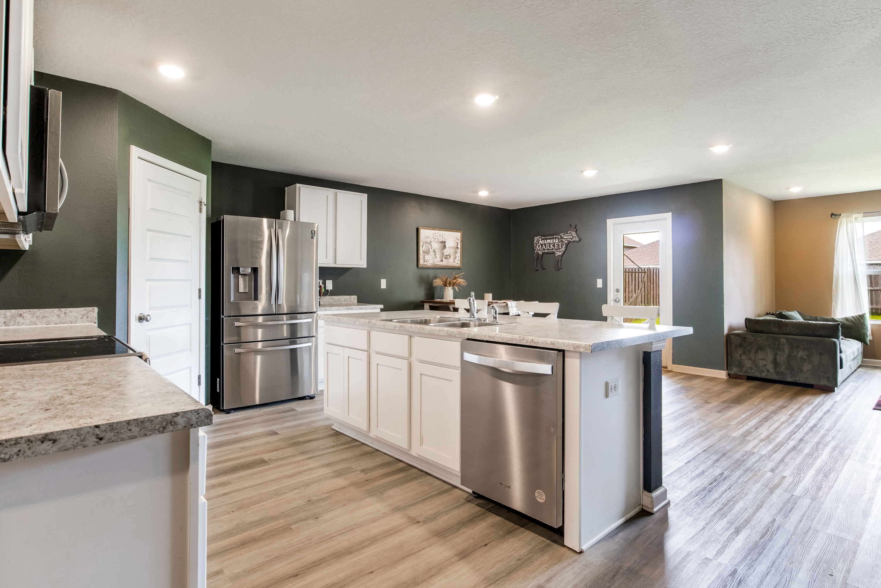 Property thumbnail image